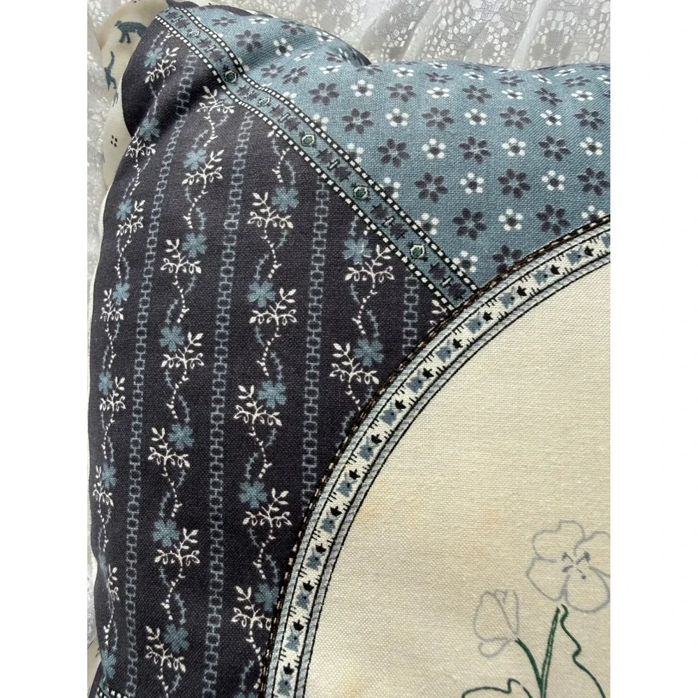 Vintage Style Fluffy Cat Blue Patchwork Grannycore Square Pillow Lace Retro